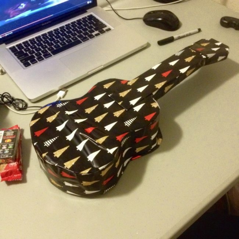 You wait for a guitar, and you get a T—shirt - Christmas surprises from noble trolls You wait for a guitar, and you get a T—shirt - Christmas surprises from noble trolls