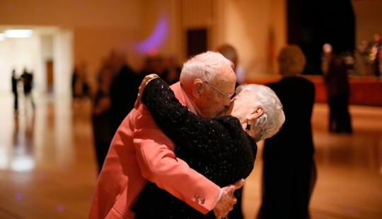 "Zhiznelub": a charitable foundation from Kiev that makes the life of pensioners brighter