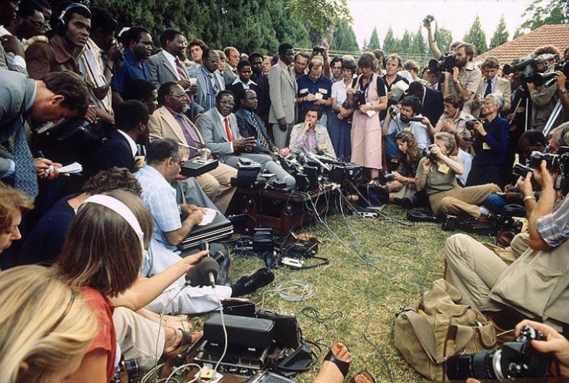 Zimbabwe's President Robert Mugabe: from nerd to Dictator