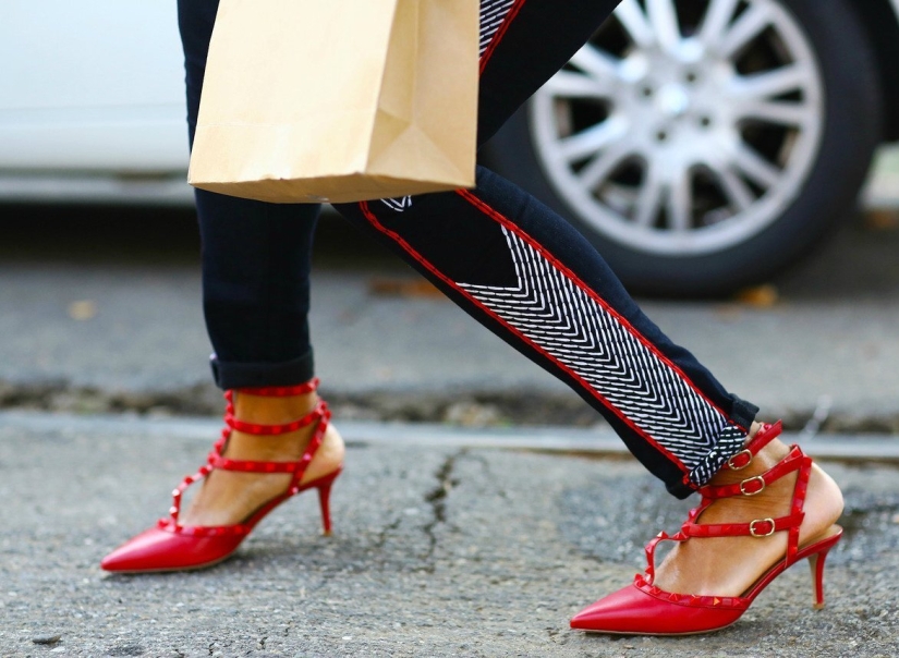 10 cosas en el guardarropa de las mujeres que enfurecen a los hombres 10 cosas en el guardarropa de las mujeres que enfurecen a los hombres