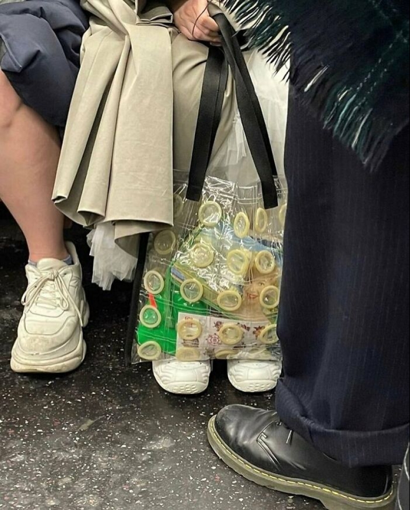 10 Examples Of ‘Ugly Design’ Shared By This Insta Page 10 Examples Of ‘Ugly Design’ Shared By This Insta Page