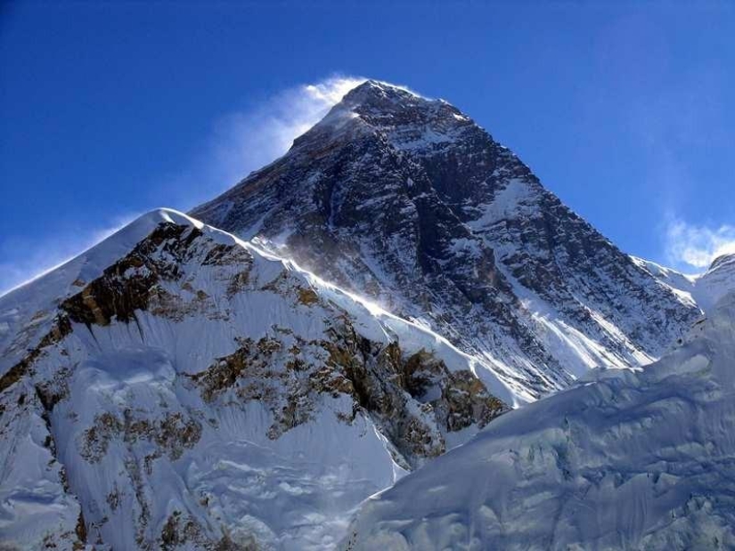 10 facts about Everest that you didn't know yet 10 facts about Everest that you didn't know yet