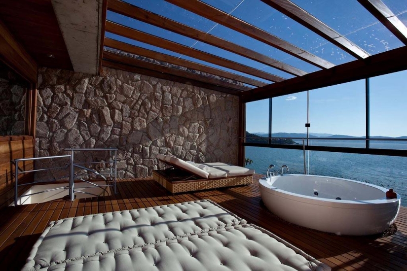 10 hotels with the most amazing baths 10 hotels with the most amazing baths