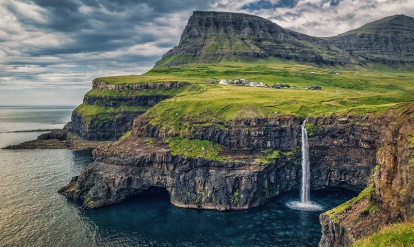 10 most isolated places where people live permanently