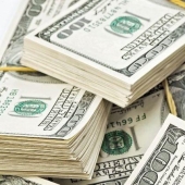 10 people who found big money and returned it