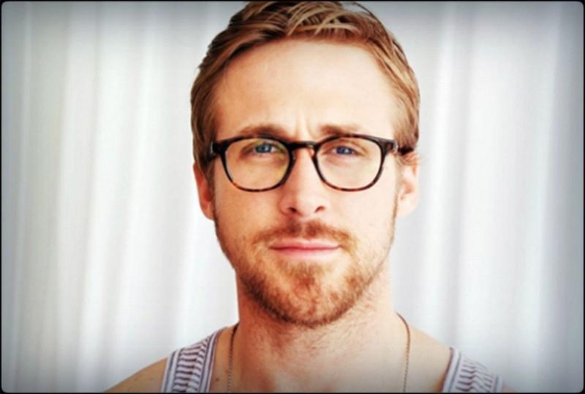 10 reasons why everyone is crazy about Ryan Gosling