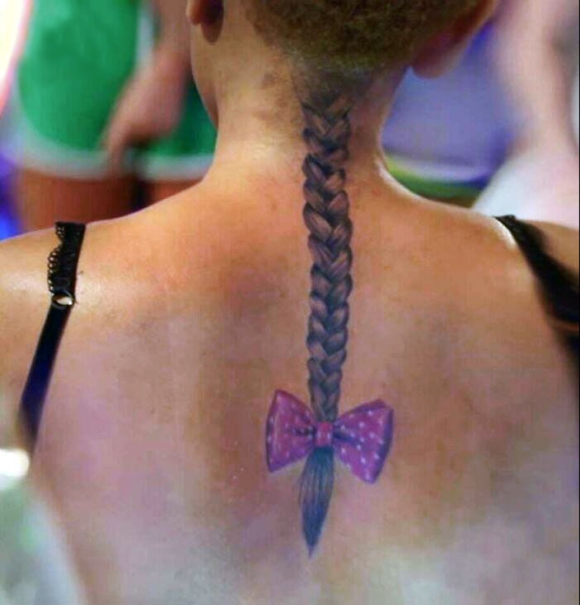 10 tatuajes en los que la gente parece no haber pensado