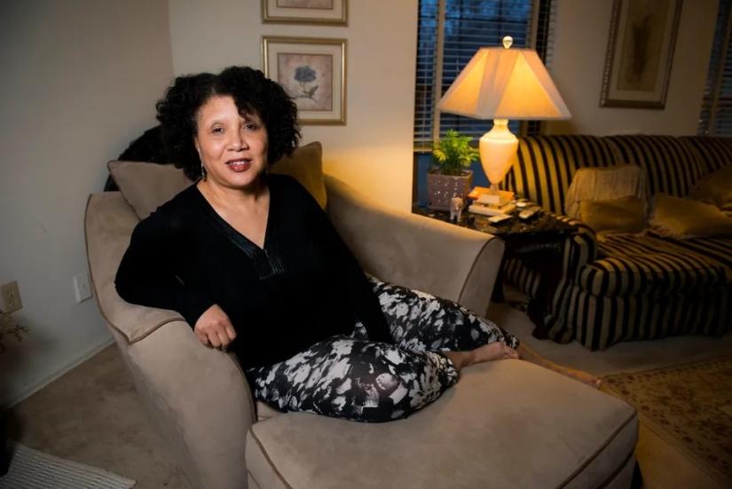 11 Middle-Aged Women Strip Down To Reclaim 'Sexy' On Their Own Terms