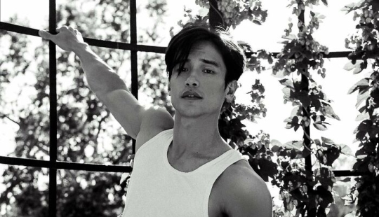 12 celebridades que en secreto son realmente buff