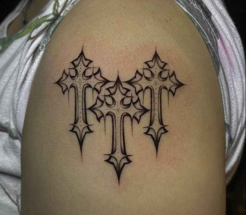 12 Gothic Tattoos To Get Some Bright Ideas From (Part2)