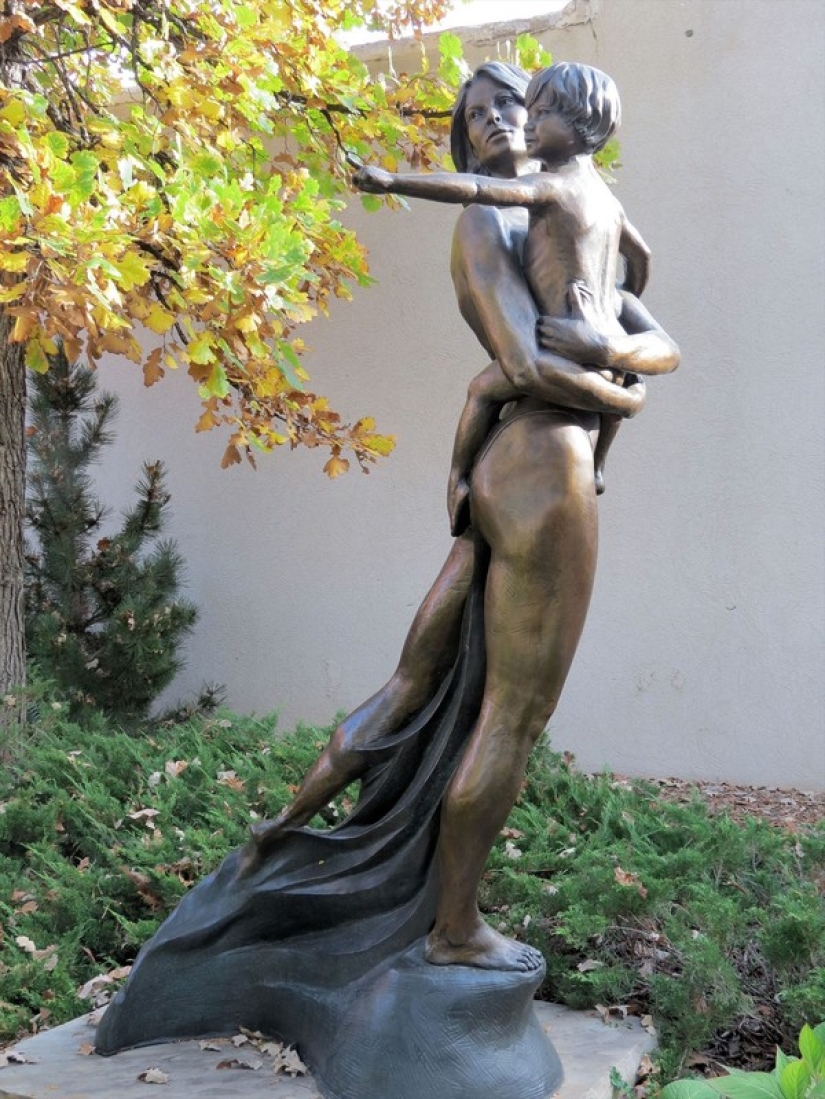 12 magical monuments to our mothers - they deserve it 12 magical monuments to our mothers - they deserve it