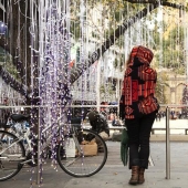 12 mil campanas en un árbol