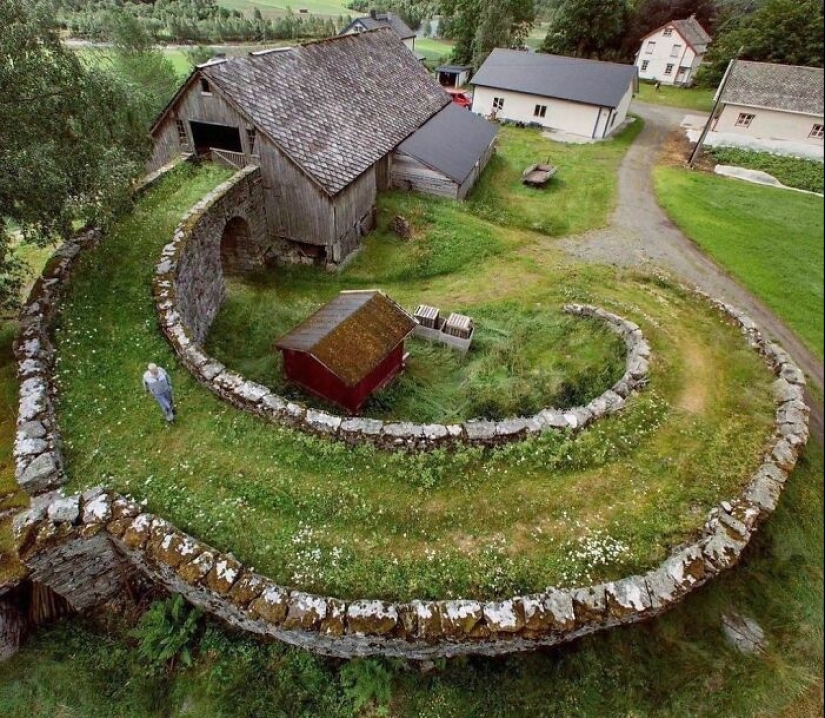 12 obras de arte intencionales y accidentales que la gente ha encontrado en todo el mundo 12 obras de arte intencionales y accidentales que la gente ha encontrado en todo el mundo