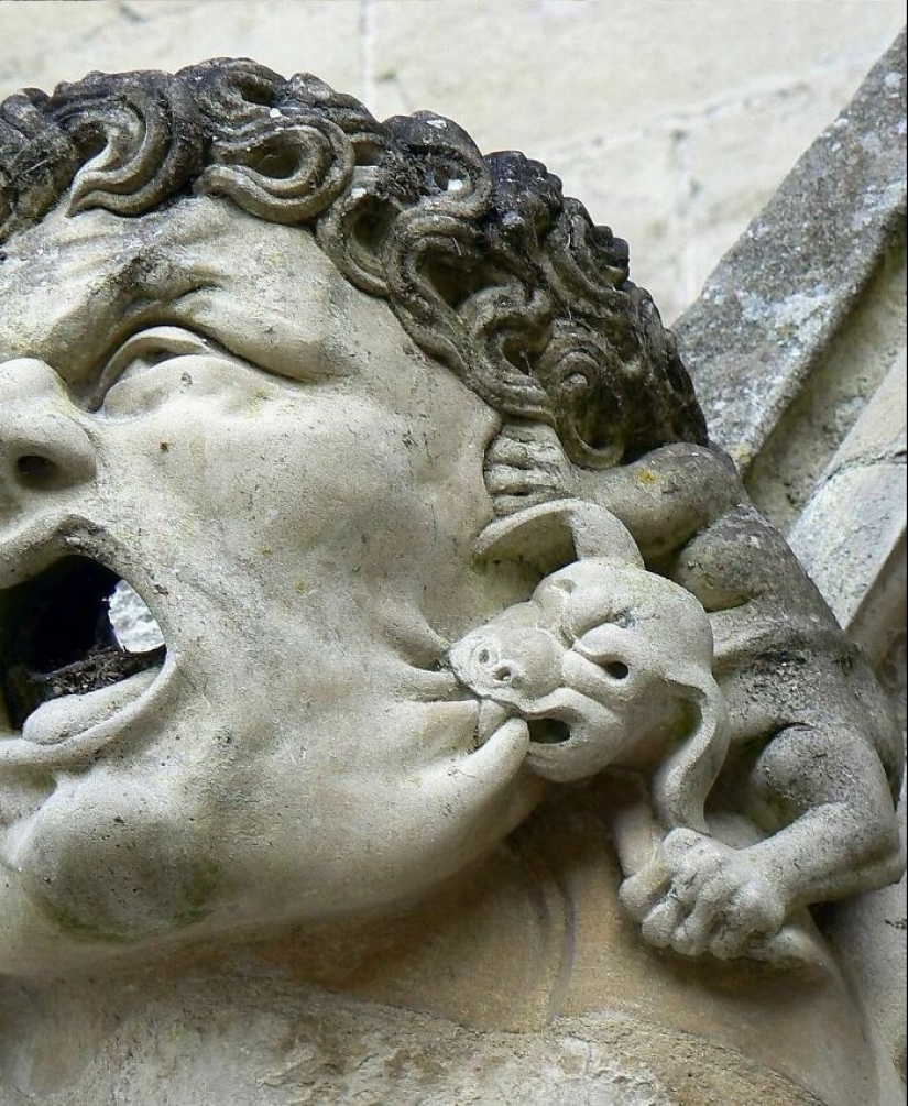 12 obras de arte intencionales y accidentales que la gente ha encontrado en todo el mundo 12 obras de arte intencionales y accidentales que la gente ha encontrado en todo el mundo