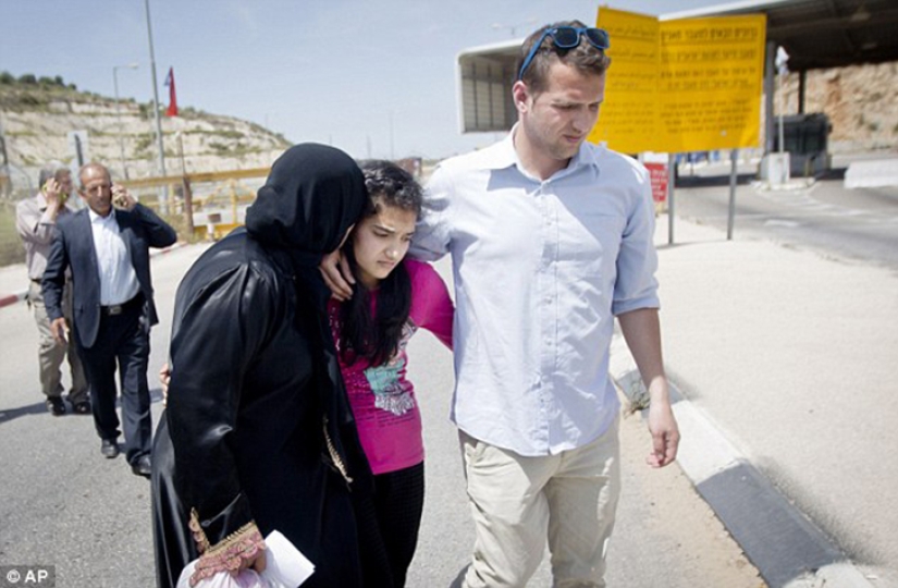 12-year-old Palestinian girl released from Israeli prison