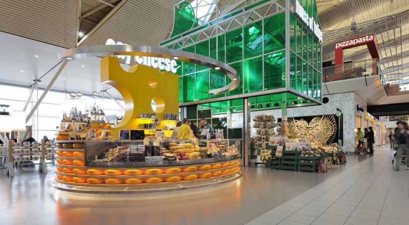 13 airports in the world where you can have a good time