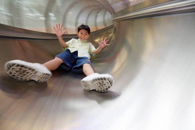 13 airports in the world where you can have a good time