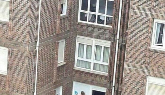 13 “Cursed Images” That Give Off An Uneasy Vibe, As Shared By This Instagram Page 13 “Cursed Images” That Give Off An Uneasy Vibe, As Shared By This Instagram Page