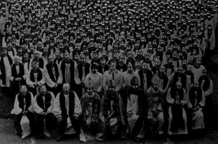 13 "imágenes malditas" que emiten una vibra incómoda, según lo compartido por esta página de Instagram