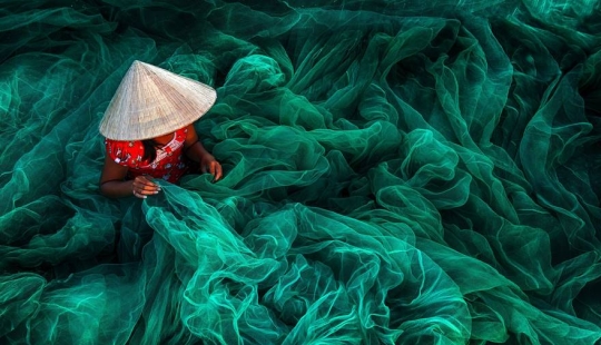 14 best works of the Siena International Photo Awards photo Contest