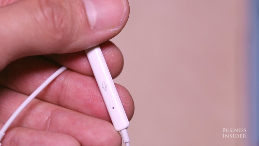 14 iPhone Headphone Features You Probably Didn't Know About