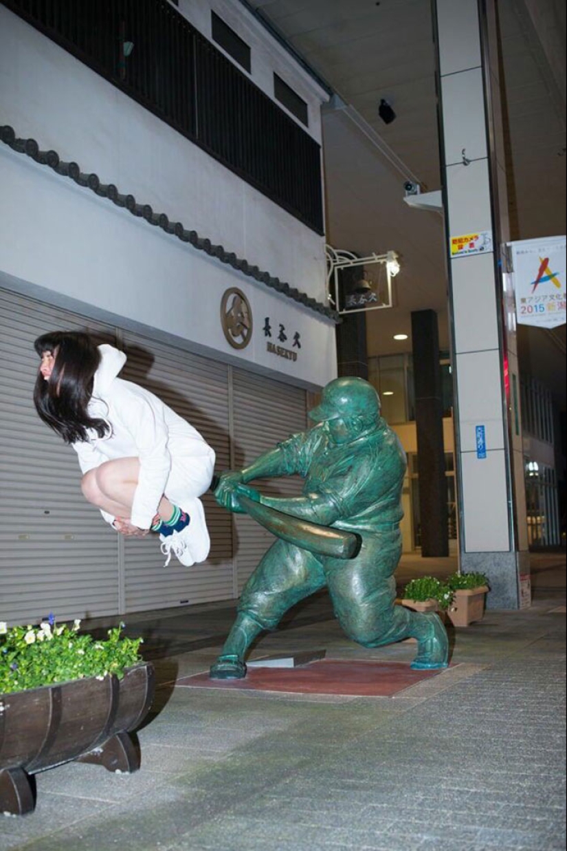 14 People Who Made The Absolute Most Of A Photo With A Statue And Ended Up Online (Part2)