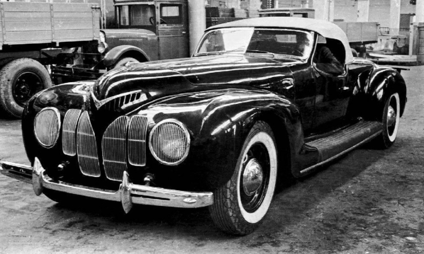 15 autos creados en una copia