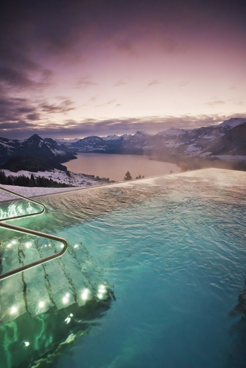 15 beautiful pools extending into infinity