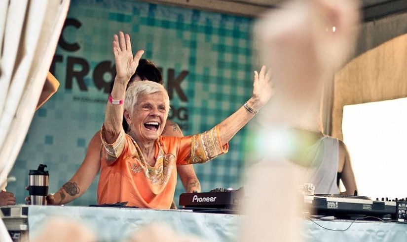 15 photos that prove that the soul does not age