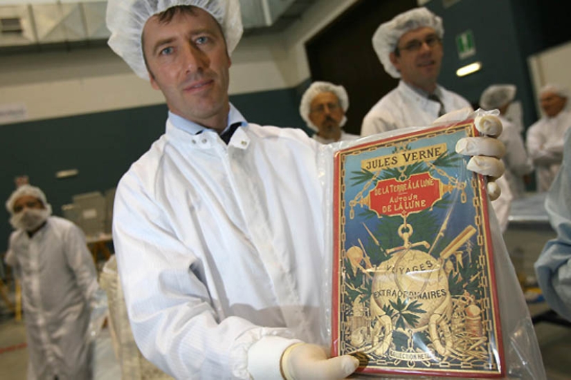 15 sci-fi predictions that came true in real life 15 sci-fi predictions that came true in real life