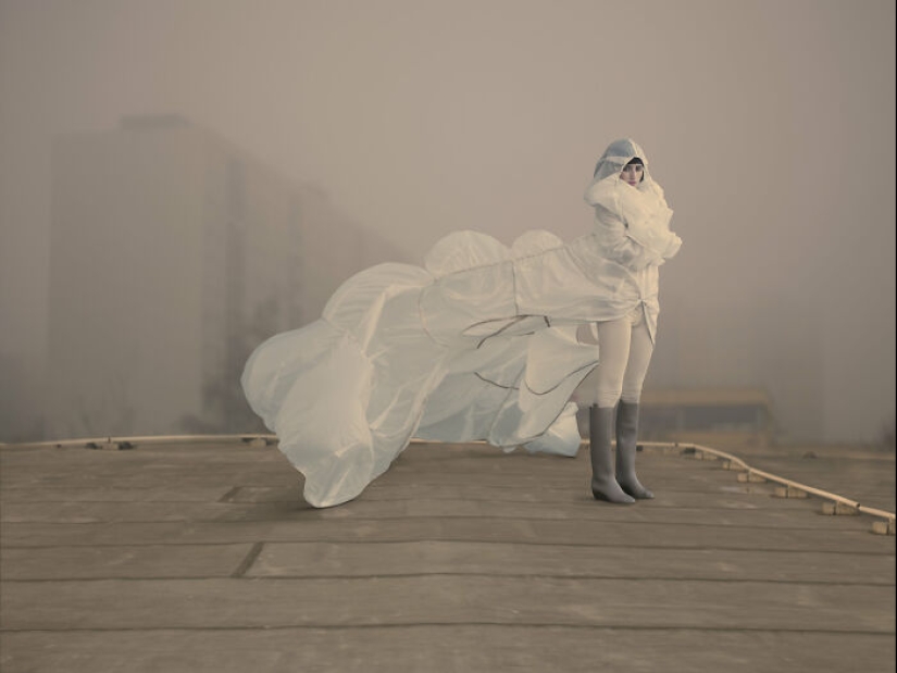 15 Surreal Photographs By Bára Prášilová That Push The Boundaries Of Reality