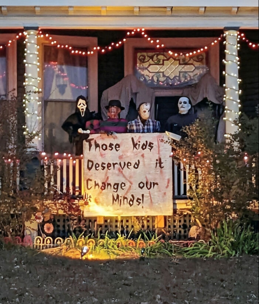 15 Times People Decorated Their Houses For Halloween And Left Everyone Speechless 15 Times People Decorated Their Houses For Halloween And Left Everyone Speechless