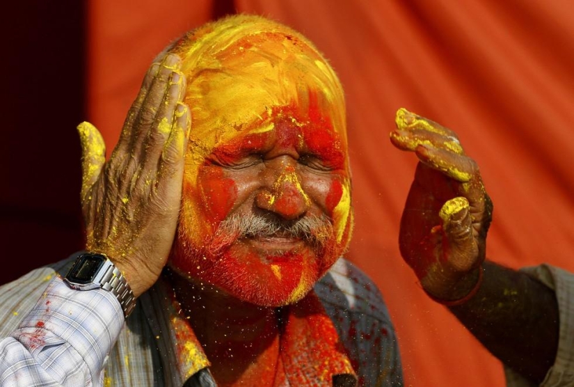 15 Unforgettable Moments of Holi - Bengali New Year 15 Unforgettable Moments of Holi - Bengali New Year