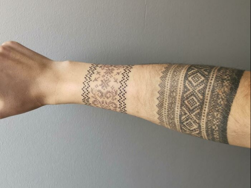 16 Armband Tattoos That Are Pure Art