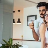 17 señales de que tu pareja realmente aprecia tenerte en su vida