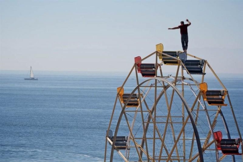 18 most desperate daredevils