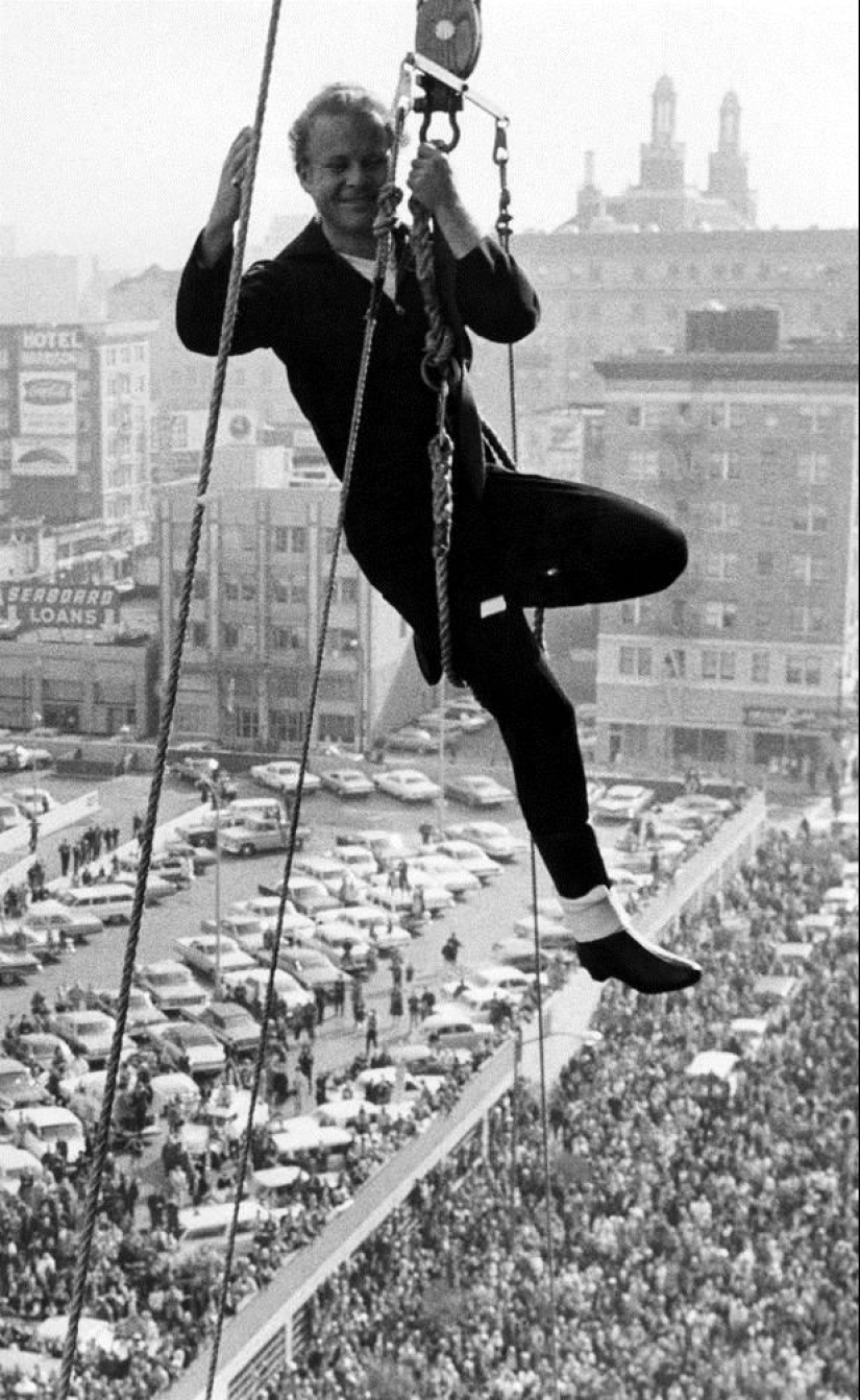 18 most desperate daredevils