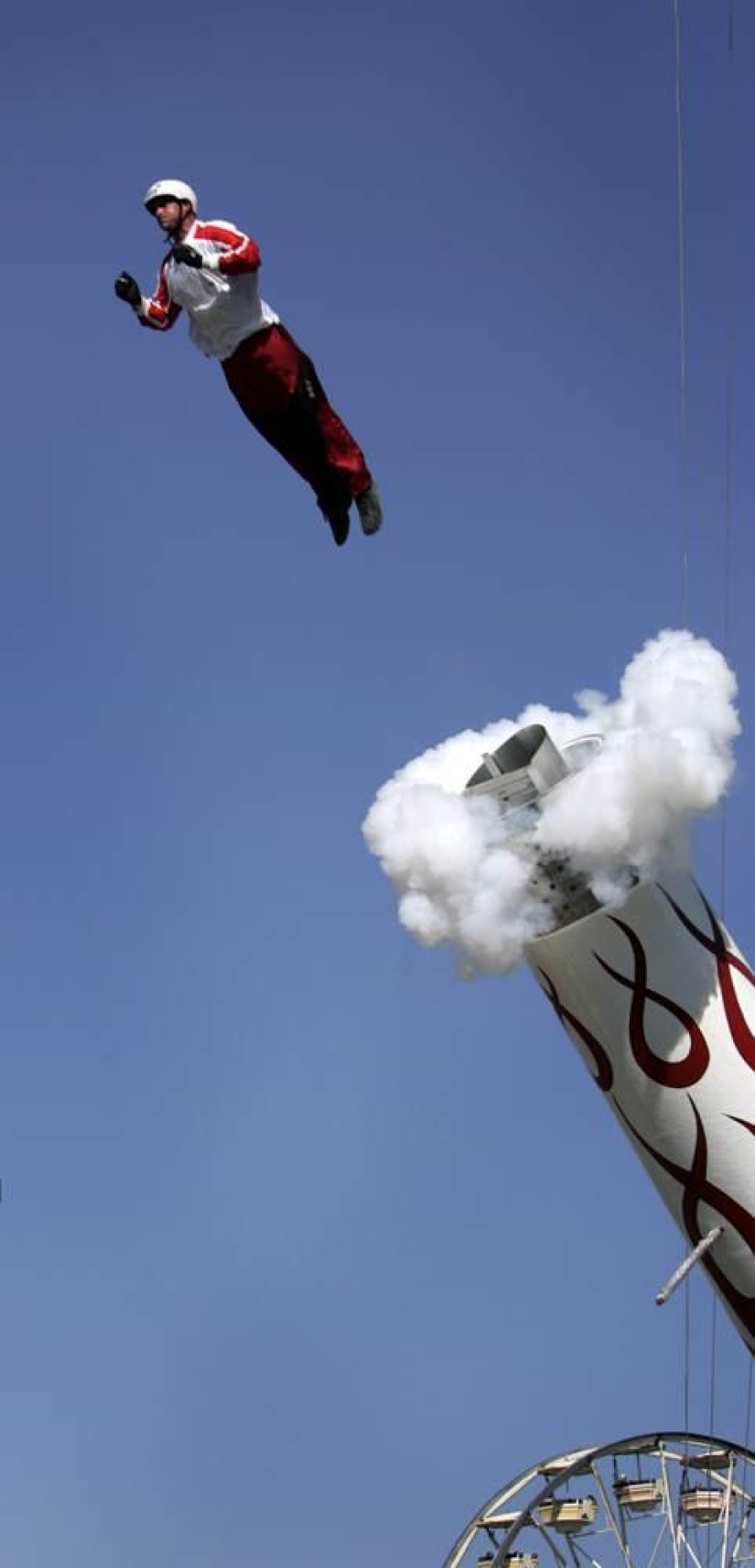 18 most desperate daredevils