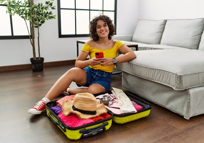 18 Tips For Minimalist Packing (That Actually Work)