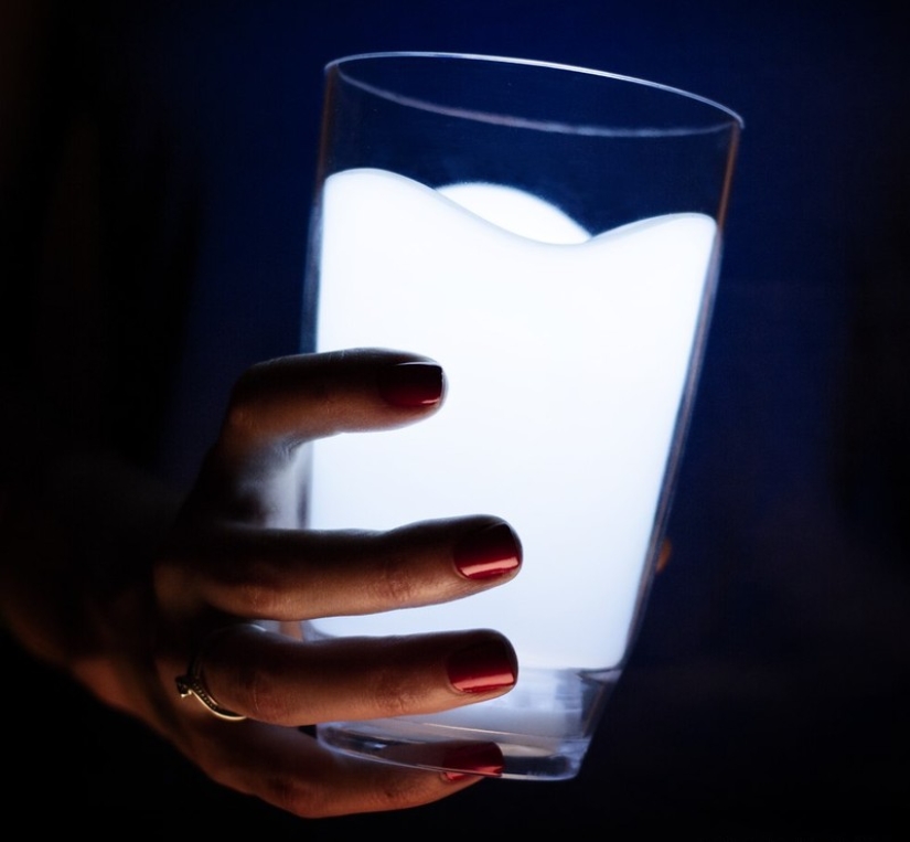 19 Amazing Items You Must Have in Your Bedroom 19 Amazing Items You Must Have in Your Bedroom