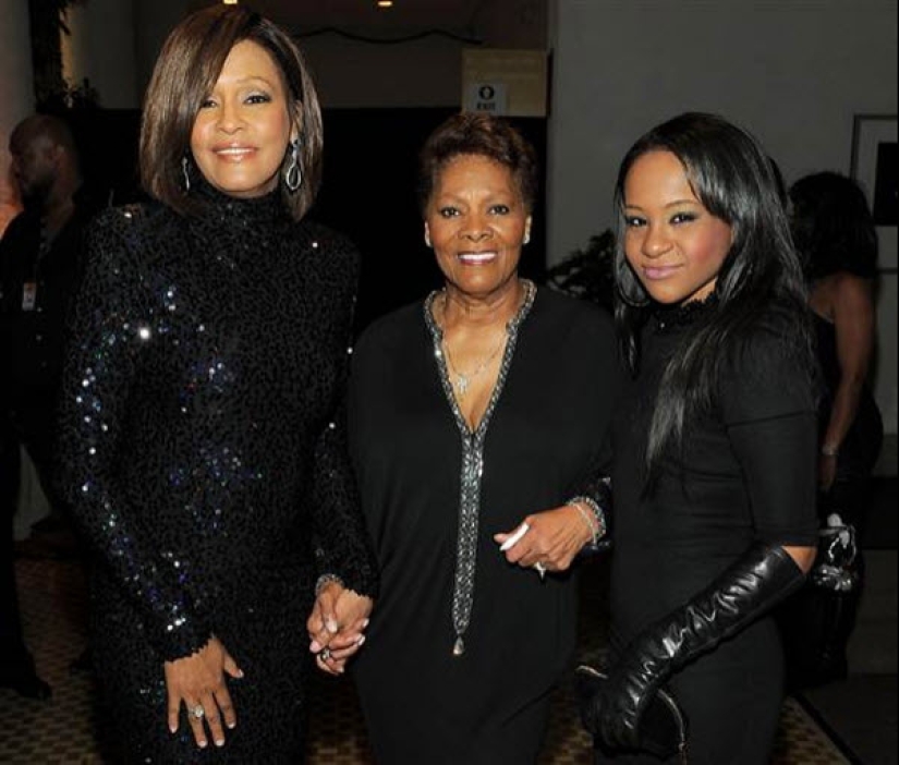 19 fotos brillantes de la biografía de Whitney Houston
