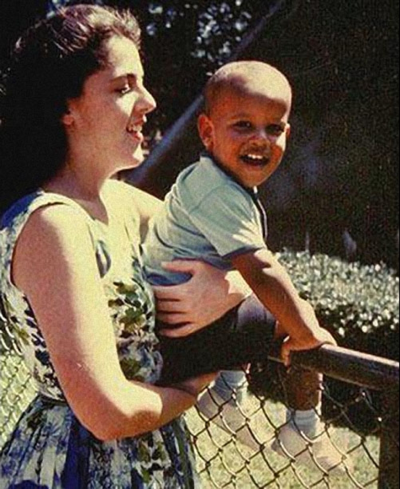 19 Highlights from Barack Obama's Biography