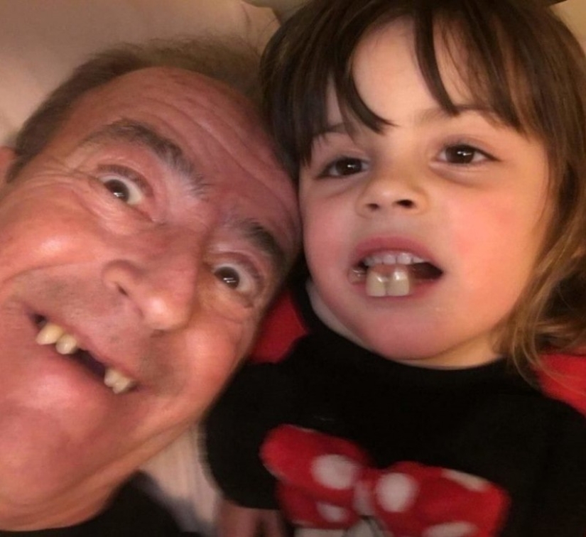 20 controversial family photos, from which I want to laugh, cry and to look at the same