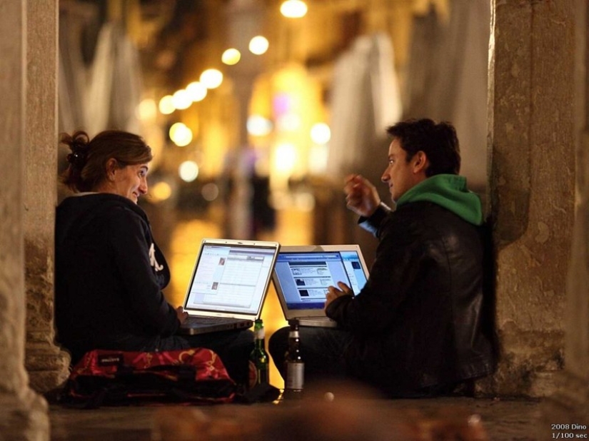 20 horrores que los empleados de Facebook tienen que soportar 20 horrores que los empleados de Facebook tienen que soportar