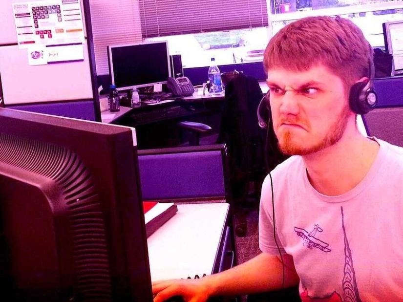 20 horrors that Facebook employees have to put up with