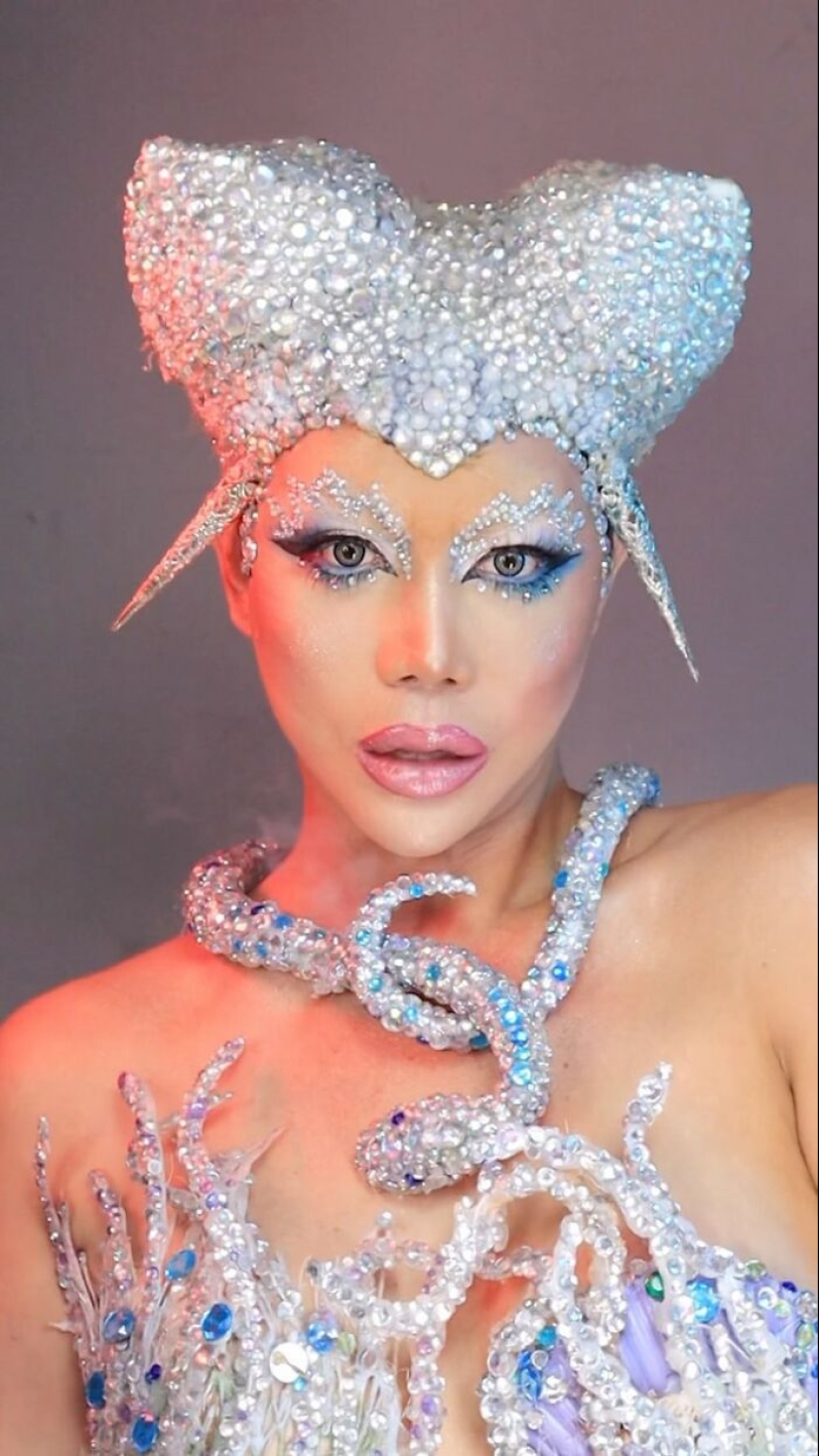 20 impresionantes transformaciones de maquillaje de Kristin Ker Anderson (Parte 2) 20 impresionantes transformaciones de maquillaje de Kristin Ker Anderson (Parte 2)