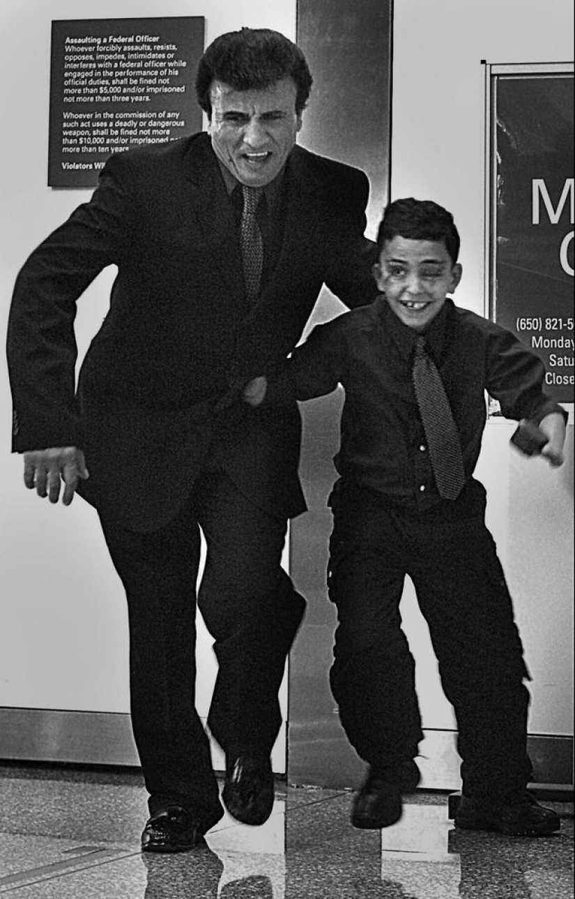 20 incredibly emotional shots from the life of an Iraqi family