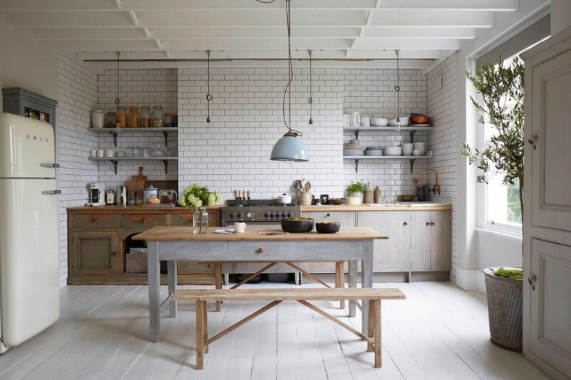 20 most beautiful natural wood kitchens