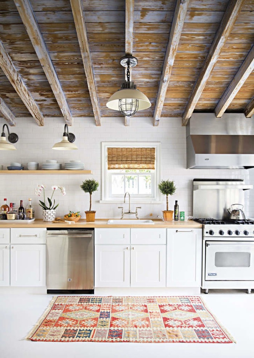 20 most beautiful natural wood kitchens