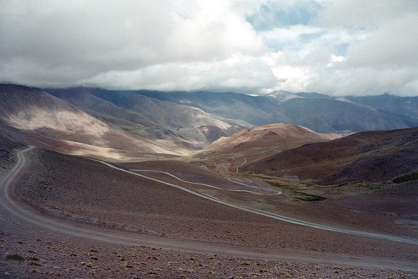 20 most scenic and risky roads for adventure lovers 20 most scenic and risky roads for adventure lovers